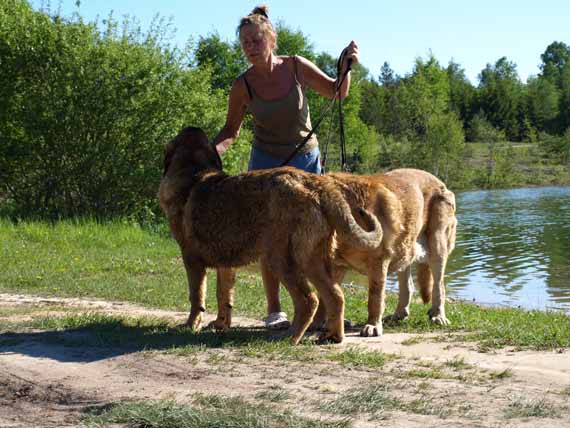 7 month old Anuler Alvaro and his father Elton z Kraje Sokolu at the lake
