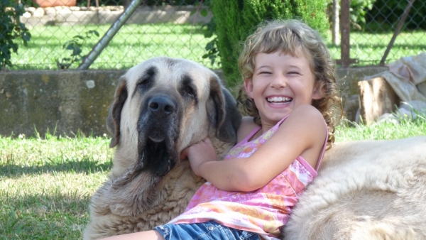 Natalie y Linda en Leon Julio 2010. 
I love this photo, my two beautiful girls!!
Me encanta esta foto, mis dos niñas mas bonitas!
Keywords: kid Linda/Nube/Mastalaya